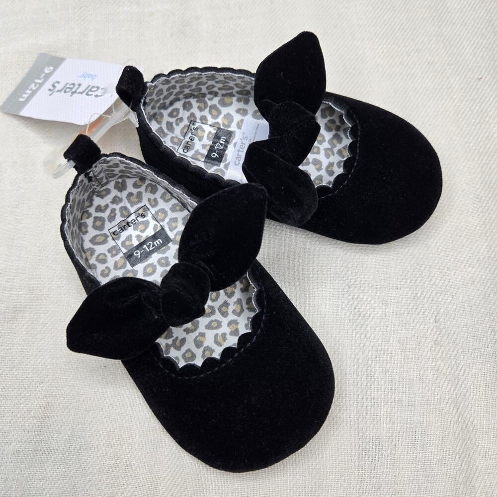 NWT Carter's Velvety Black Mary Jane's with Bow Size 9-12 Mo.
